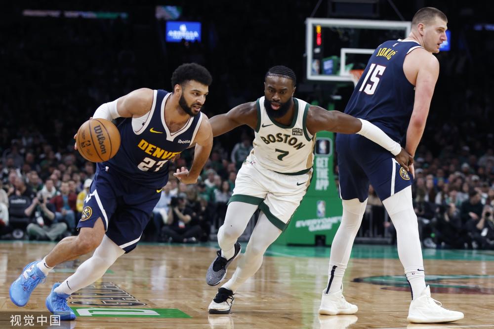 展现团队合 展现团队合