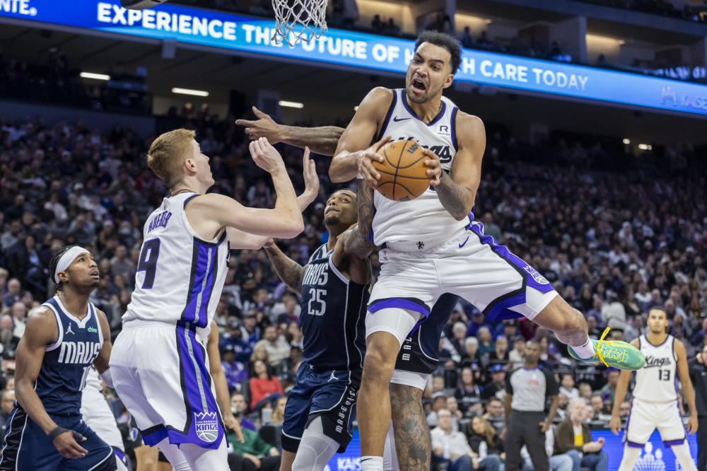 一方面看似 一方面看似