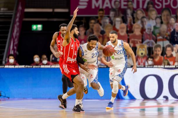 当本赛季斯 当本赛季斯